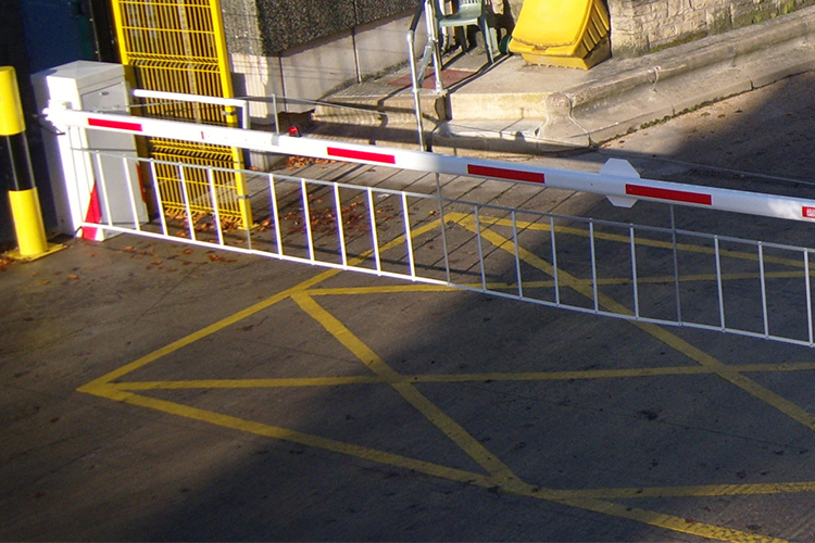 Automatic Gates & Barriers